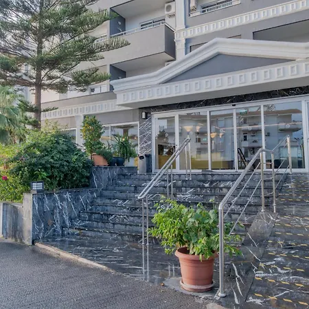 Sun Hill Hotell