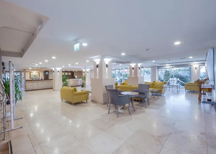 Sun Hill 4*