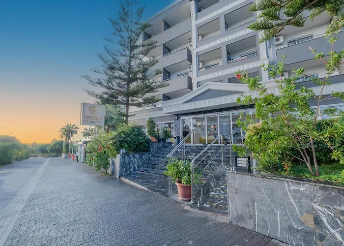 Sun Hill Hotel 4*