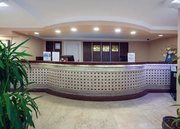 Sun Hill 4*